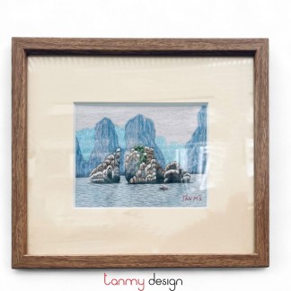 Hand-embroidered painting - The kissing rocks of Ha Long bay (small size)-No 1
